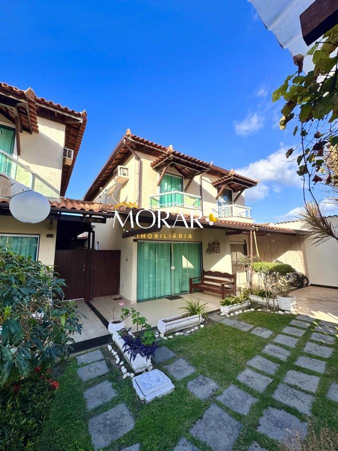 Casa à venda com 2 quartos, 55m² - Foto 1