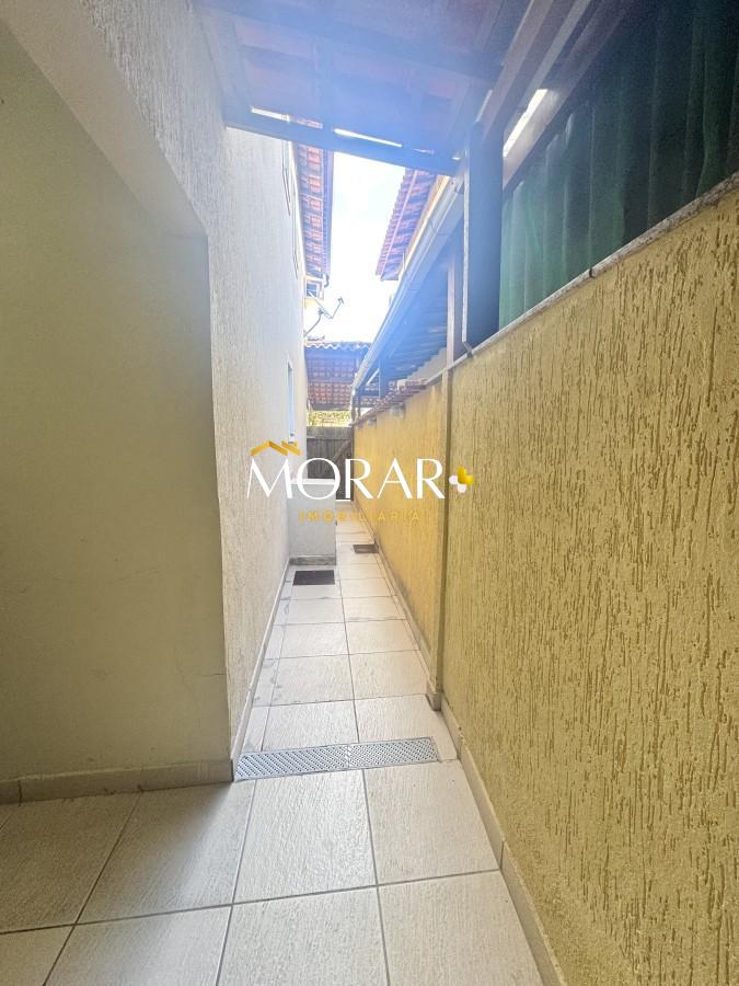 Casa à venda com 2 quartos, 55m² - Foto 27