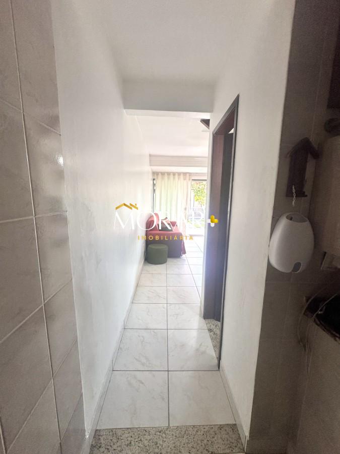 Casa à venda com 2 quartos, 55m² - Foto 14