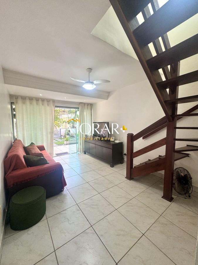 Casa à venda com 2 quartos, 55m² - Foto 12