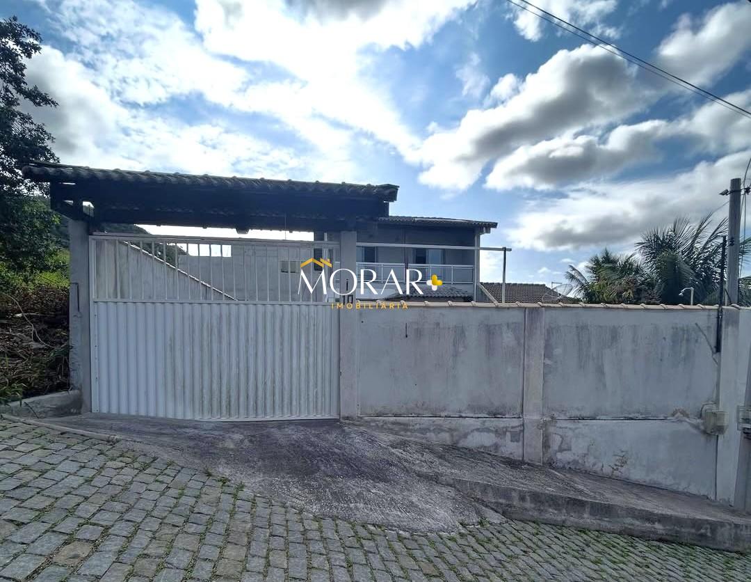 Casa à venda com 4 quartos, 178m² - Foto 1
