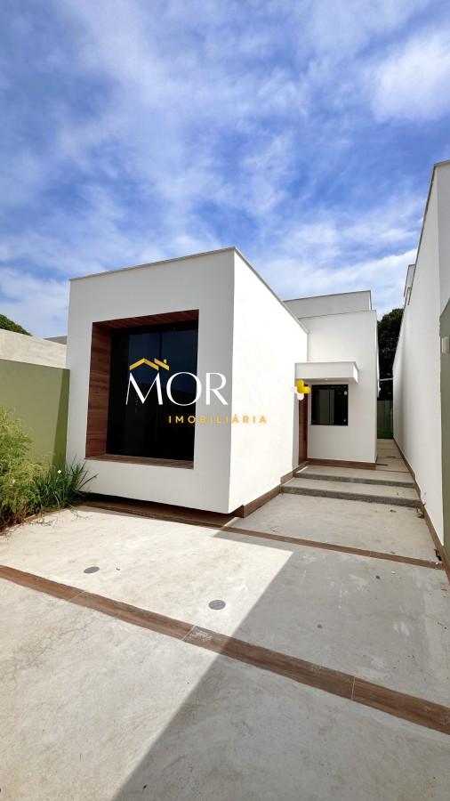 Casa à venda com 3 quartos, 76m² - Foto 1